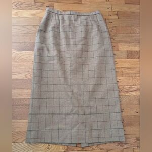 Vintage Pendleton 100% Virgin Wool Tan Plaid  Pencil Skirt Petite